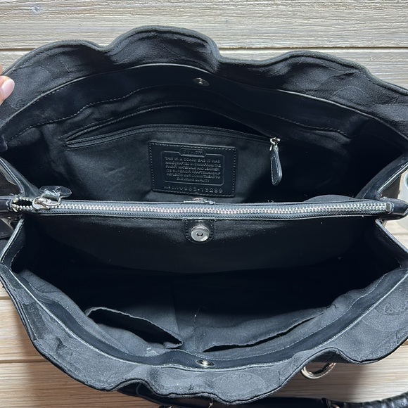 COACH modern C logo Shoulder Satchel Bag in Black - Picture 11 of 13